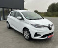Белый Рено Зое, объемом двигателя 0 л и пробегом 55 тыс. км за 11900 $, фото 12 на Automoto.ua