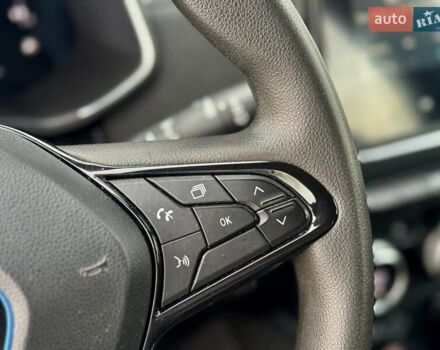 Белый Рено Зое, объемом двигателя 0 л и пробегом 86 тыс. км за 10850 $, фото 76 на Automoto.ua