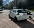 Белый Рено Зое, объемом двигателя 0 л и пробегом 165 тыс. км за 8990 $, фото 8 на Automoto.ua