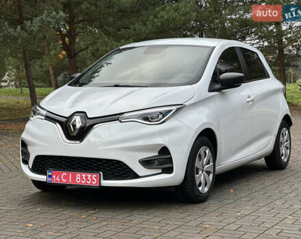 Белый Рено Зое, объемом двигателя 0 л и пробегом 28 тыс. км за 12500 $, фото 6 на Automoto.ua