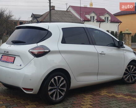 Белый Рено Зое, объемом двигателя 0 л и пробегом 122 тыс. км за 13000 $, фото 8 на Automoto.ua