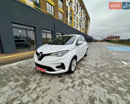 Белый Рено Зое, объемом двигателя 0 л и пробегом 55 тыс. км за 13300 $, фото 1 на Automoto.ua