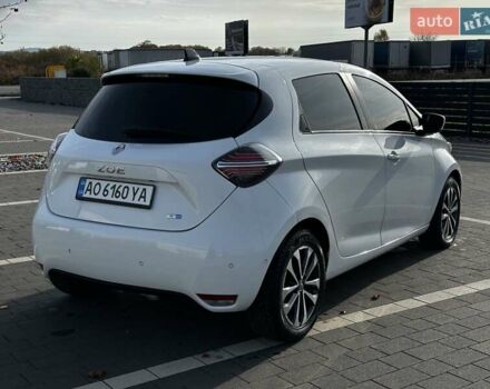 Белый Рено Зое, объемом двигателя 0 л и пробегом 124 тыс. км за 13200 $, фото 5 на Automoto.ua