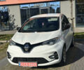 Белый Рено Зое, объемом двигателя 0 л и пробегом 45 тыс. км за 12000 $, фото 9 на Automoto.ua