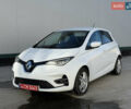 Белый Рено Зое, объемом двигателя 0 л и пробегом 93 тыс. км за 11500 $, фото 1 на Automoto.ua