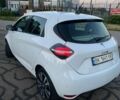 Белый Рено Зое, объемом двигателя 0 л и пробегом 75 тыс. км за 12000 $, фото 6 на Automoto.ua