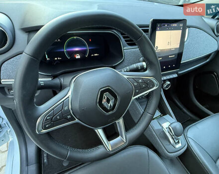 Білий Рено Зое, об'ємом двигуна 0 л та пробігом 23 тис. км за 13150 $, фото 29 на Automoto.ua