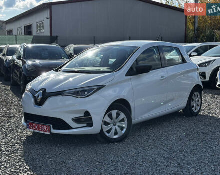 Белый Рено Зое, объемом двигателя 0 л и пробегом 30 тыс. км за 11900 $, фото 2 на Automoto.ua