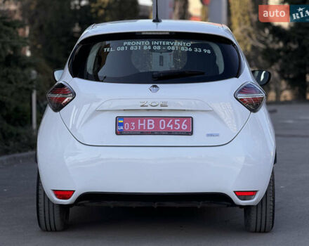 Белый Рено Зое, объемом двигателя 0 л и пробегом 183 тыс. км за 9700 $, фото 15 на Automoto.ua