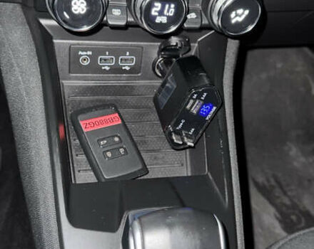 Белый Рено Зое, объемом двигателя 0 л и пробегом 44 тыс. км за 12950 $, фото 22 на Automoto.ua