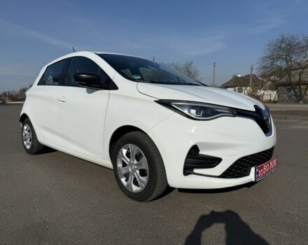 Белый Рено Зое, объемом двигателя 0 л и пробегом 150 тыс. км за 10600 $, фото 1 на Automoto.ua