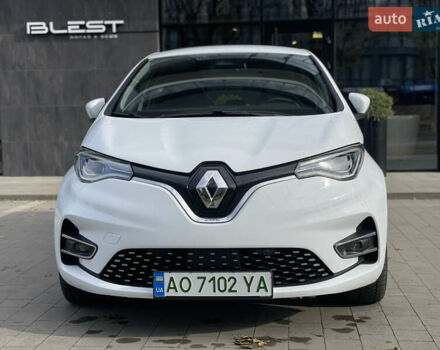 Белый Рено Зое, объемом двигателя 0 л и пробегом 106 тыс. км за 12299 $, фото 4 на Automoto.ua