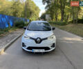 Белый Рено Зое, объемом двигателя 0 л и пробегом 47 тыс. км за 13999 $, фото 2 на Automoto.ua