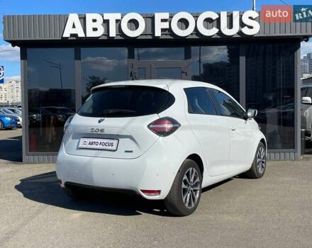 Белый Рено Зое, объемом двигателя 0 л и пробегом 217 тыс. км за 11990 $, фото 7 на Automoto.ua