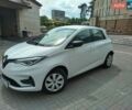 Белый Рено Зое, объемом двигателя 0 л и пробегом 57 тыс. км за 13000 $, фото 1 на Automoto.ua