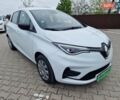 Белый Рено Зое, объемом двигателя 0 л и пробегом 47 тыс. км за 11400 $, фото 3 на Automoto.ua