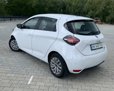 Рено Зое 2020 в Ровно на Automoto.ua Белый Рено Зое, объемом двигателя 0 л и пробегом 74 тыс. км за 12599 $, фото 5 на Automoto.ua