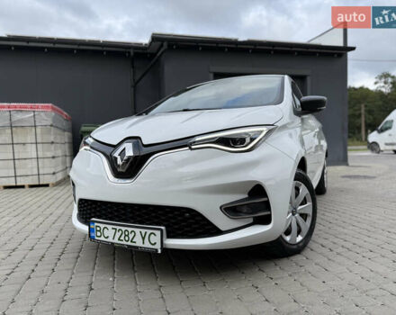 Белый Рено Зое, объемом двигателя 0 л и пробегом 36 тыс. км за 12900 $, фото 19 на Automoto.ua