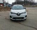 Белый Рено Зое, объемом двигателя 0 л и пробегом 63 тыс. км за 12902 $, фото 2 на Automoto.ua