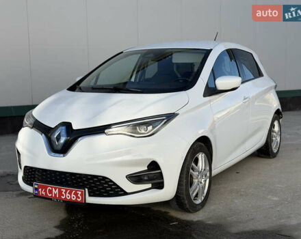 Белый Рено Зое, объемом двигателя 0 л и пробегом 93 тыс. км за 11500 $, фото 7 на Automoto.ua