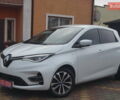 Белый Рено Зое, объемом двигателя 0 л и пробегом 122 тыс. км за 13000 $, фото 1 на Automoto.ua