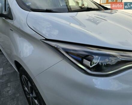 Білий Рено Зое, об'ємом двигуна 0 л та пробігом 65 тис. км за 12300 $, фото 70 на Automoto.ua