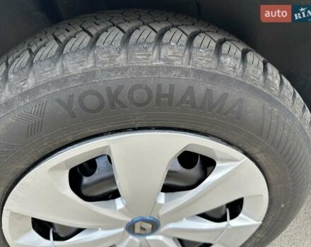 Рено Зое 2020 в Бердичеве на Automoto.ua Белый Рено Зое, объемом двигателя 0 л и пробегом 25 тыс. км за 13400 $, фото 13 на Automoto.ua