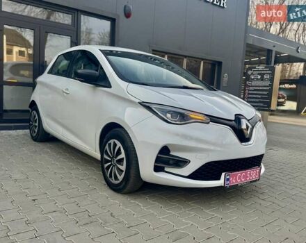 Белый Рено Зое, объемом двигателя 0 л и пробегом 86 тыс. км за 10850 $, фото 5 на Automoto.ua