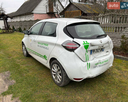 Білий Рено Зое, об'ємом двигуна 0 л та пробігом 50 тис. км за 10999 $, фото 5 на Automoto.ua