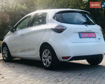 Белый Рено Зое, объемом двигателя 0 л и пробегом 38 тыс. км за 11999 $, фото 46 на Automoto.ua