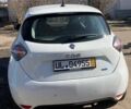 Белый Рено Зое, объемом двигателя 0 л и пробегом 77 тыс. км за 15509 $, фото 2 на Automoto.ua