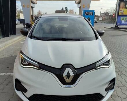 Белый Рено Зое, объемом двигателя 0 л и пробегом 78 тыс. км за 11850 $, фото 5 на Automoto.ua