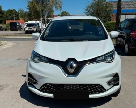 Белый Рено Зое, объемом двигателя 0 л и пробегом 44 тыс. км за 8000 $, фото 1 на Automoto.ua
