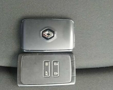 Белый Рено Зое, объемом двигателя 0 л и пробегом 24 тыс. км за 12700 $, фото 20 на Automoto.ua