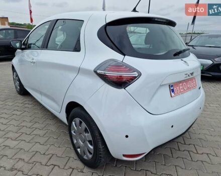 Белый Рено Зое, объемом двигателя 0 л и пробегом 47 тыс. км за 11400 $, фото 13 на Automoto.ua