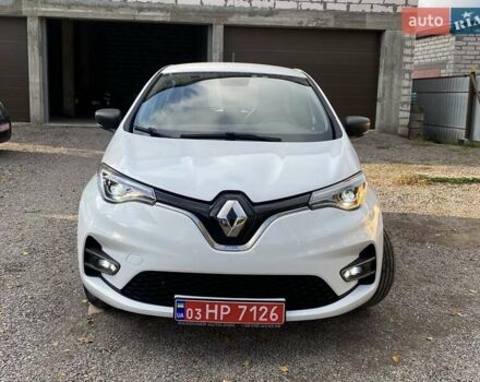 Белый Рено Зое, объемом двигателя 0 л и пробегом 65 тыс. км за 11900 $, фото 1 на Automoto.ua