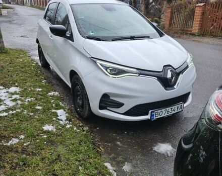 Белый Рено Зое, объемом двигателя 0 л и пробегом 28 тыс. км за 11800 $, фото 5 на Automoto.ua