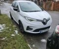 Белый Рено Зое, объемом двигателя 0 л и пробегом 28 тыс. км за 11800 $, фото 5 на Automoto.ua