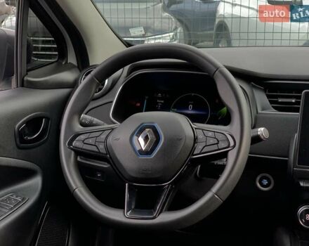 Белый Рено Зое, объемом двигателя 0 л и пробегом 44 тыс. км за 12499 $, фото 35 на Automoto.ua