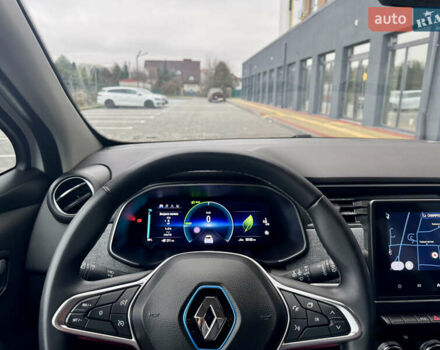 Белый Рено Зое, объемом двигателя 0 л и пробегом 55 тыс. км за 13300 $, фото 34 на Automoto.ua