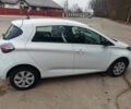 Белый Рено Зое, объемом двигателя 0 л и пробегом 63 тыс. км за 12902 $, фото 1 на Automoto.ua