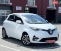 Белый Рено Зое, объемом двигателя 0 л и пробегом 99 тыс. км за 12300 $, фото 1 на Automoto.ua