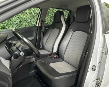 Рено Зое 2020 в Одессе на Automoto.ua Белый Рено Зое, объемом двигателя 0 л и пробегом 46 тыс. км за 8300 $, фото 6 на Automoto.ua