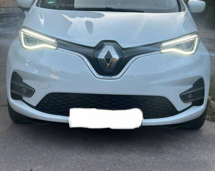 Белый Рено Зое, объемом двигателя 0 л и пробегом 26 тыс. км за 13888 $, фото 15 на Automoto.ua