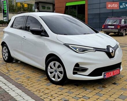 Белый Рено Зое, объемом двигателя 0 л и пробегом 74 тыс. км за 11600 $, фото 8 на Automoto.ua