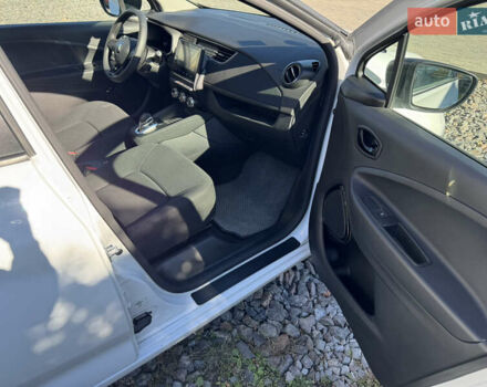 Рено Зое 2020 в Владимир-Волынский на Automoto.ua Белый Рено Зое, объемом двигателя 0 л и пробегом 55 тыс. км за 12000 $, фото 15 на Automoto.ua