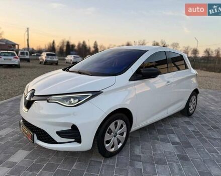 Белый Рено Зое, объемом двигателя 0 л и пробегом 92 тыс. км за 11499 $, фото 7 на Automoto.ua