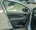 Белый Рено Зое, объемом двигателя 0 л и пробегом 57 тыс. км за 13000 $, фото 9 на Automoto.ua