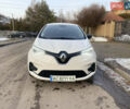 Білий Рено Зое, об'ємом двигуна 0 л та пробігом 133 тис. км за 10999 $, фото 5 на Automoto.ua