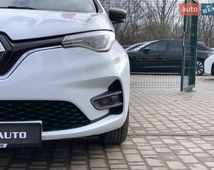 Белый Рено Зое, объемом двигателя 0 л и пробегом 66 тыс. км за 12499 $, фото 9 на Automoto.ua